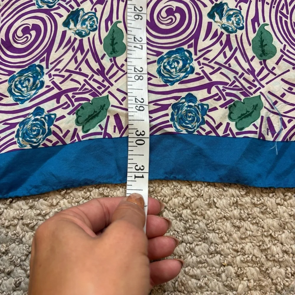 Ladies Vintage Perry‎ Ellis 100% Silk Blue and Purple Floral Scarf